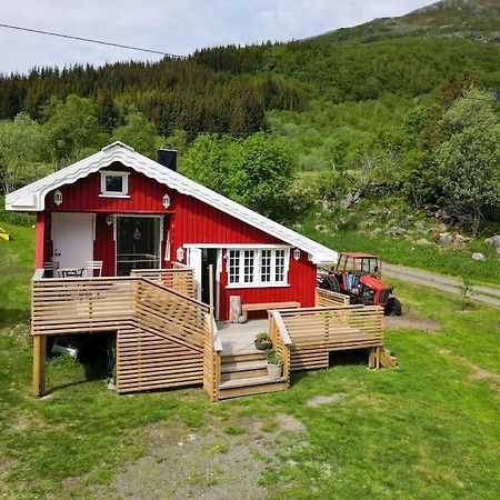 The Little Red Cabin Lofoten Urda Exterior foto