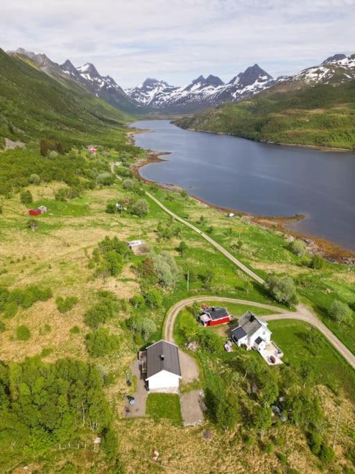 The Little Red Cabin Lofoten Urda Exterior foto