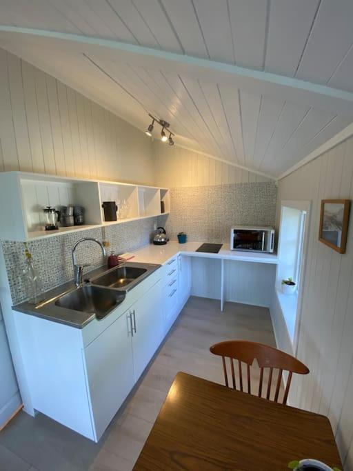 The Little Red Cabin Lofoten Urda Exterior foto