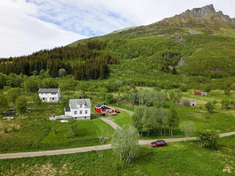 The Little Red Cabin Lofoten Urda Exterior foto